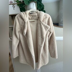 Brandy Melville Cream Fuzzy Hooded Jacket